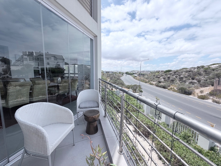 3 Bedroom Property for Sale in Big Bay Western Cape